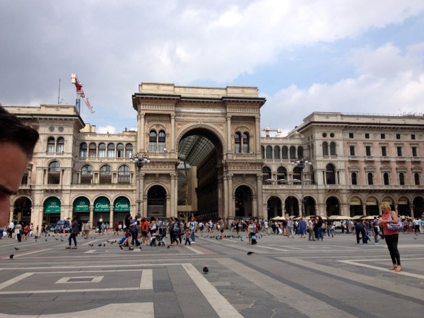 This was the entry to the indoor shopping just north of the Duomo's piazza.